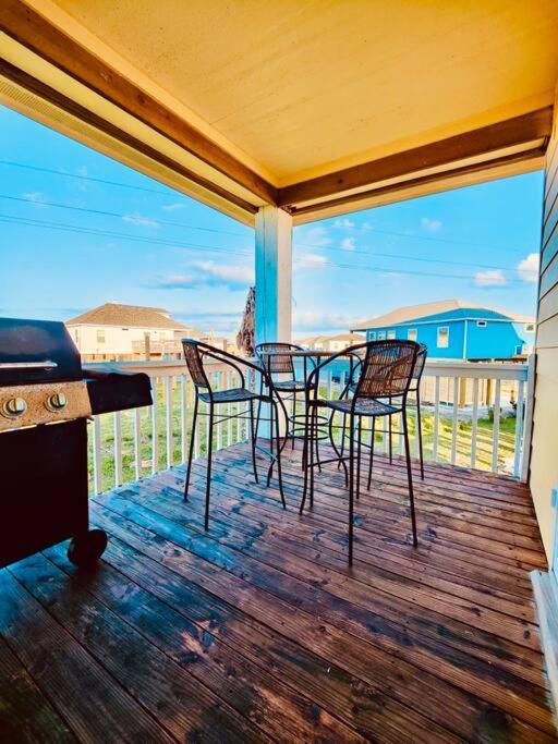 Sunny Delight - Sleeps 10 - Generous Space! Bolivar Peninsula Bagian luar foto