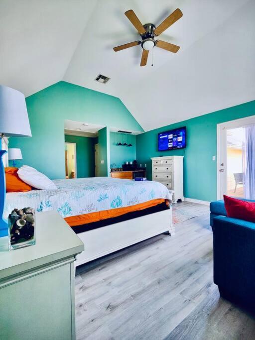 Sunny Delight - Sleeps 10 - Generous Space! Bolivar Peninsula Bagian luar foto