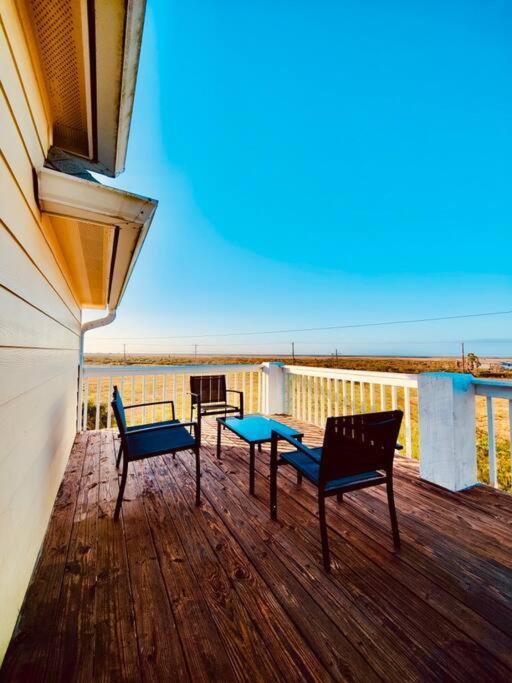 Sunny Delight - Sleeps 10 - Generous Space! Bolivar Peninsula Bagian luar foto