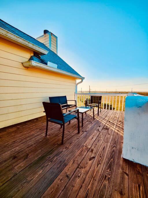Sunny Delight - Sleeps 10 - Generous Space! Bolivar Peninsula Bagian luar foto