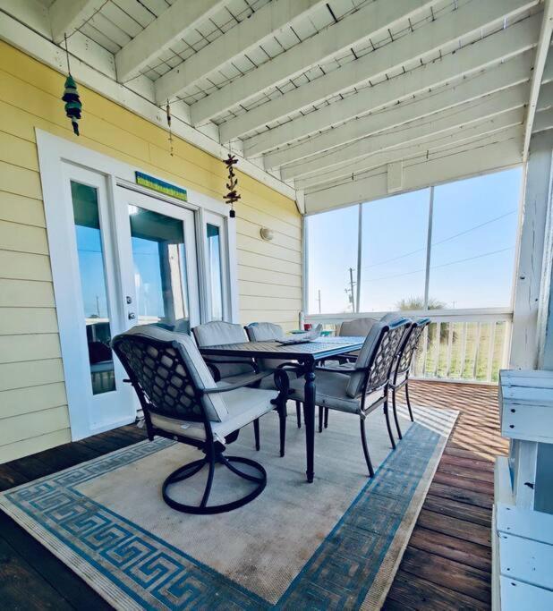 Sunny Delight - Sleeps 10 - Generous Space! Bolivar Peninsula Bagian luar foto