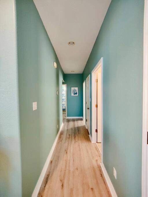 Sunny Delight - Sleeps 10 - Generous Space! Bolivar Peninsula Bagian luar foto