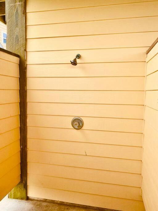 Sunny Delight - Sleeps 10 - Generous Space! Bolivar Peninsula Bagian luar foto
