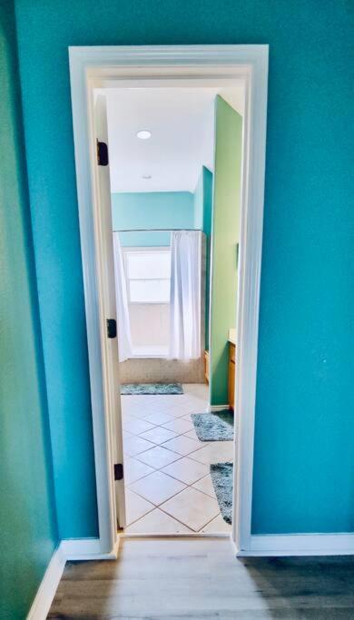 Sunny Delight - Sleeps 10 - Generous Space! Bolivar Peninsula Bagian luar foto