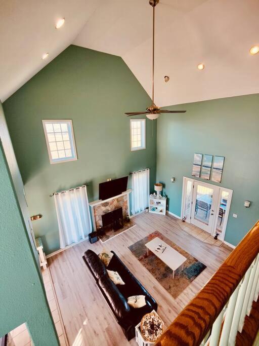 Sunny Delight - Sleeps 10 - Generous Space! Bolivar Peninsula Bagian luar foto